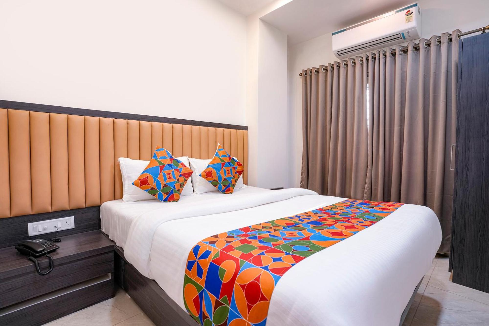 Hotel Fabhotel Sunshine Residency