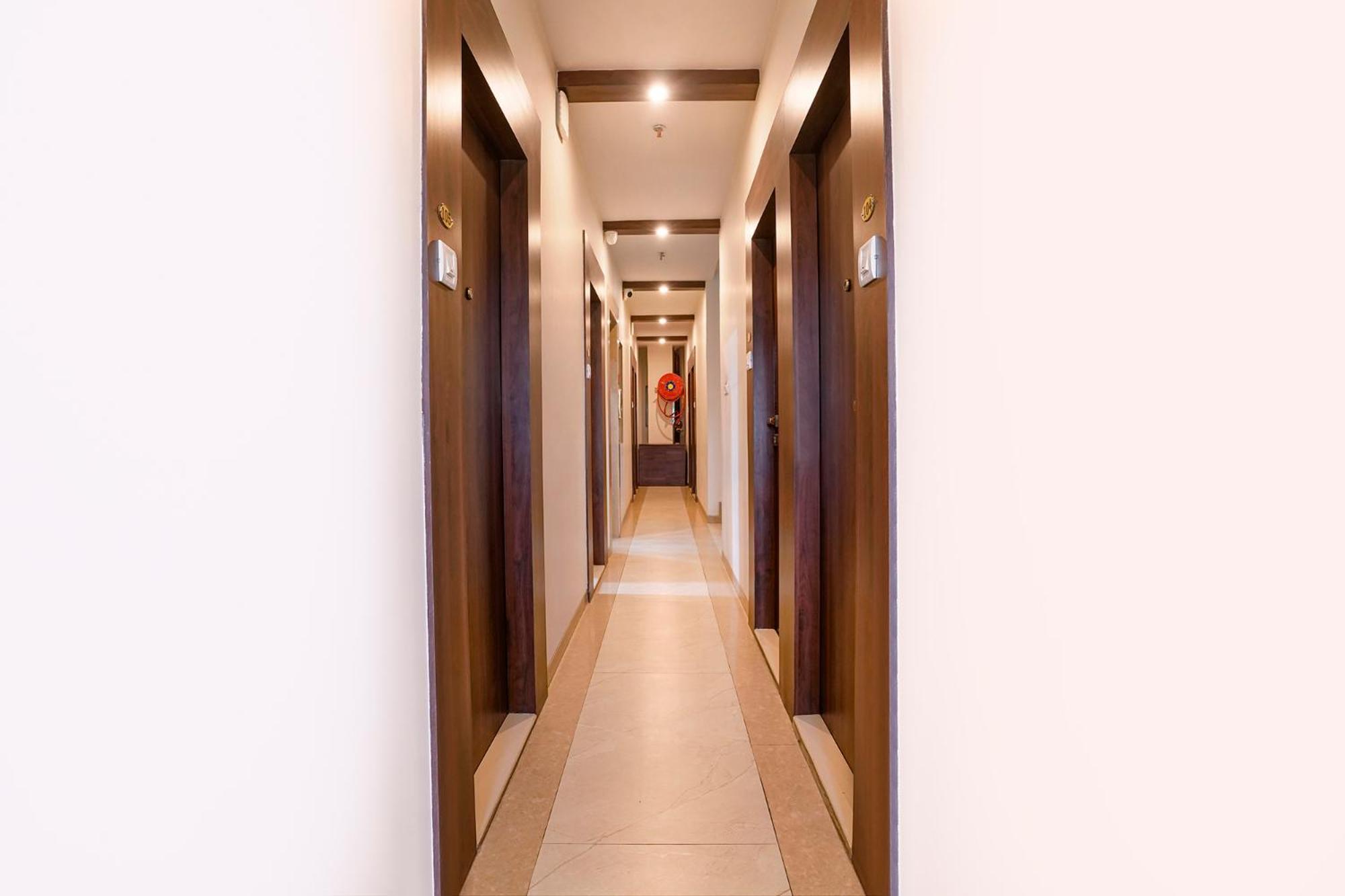 Fabhotel Sunshine Residency 3* Mumbai