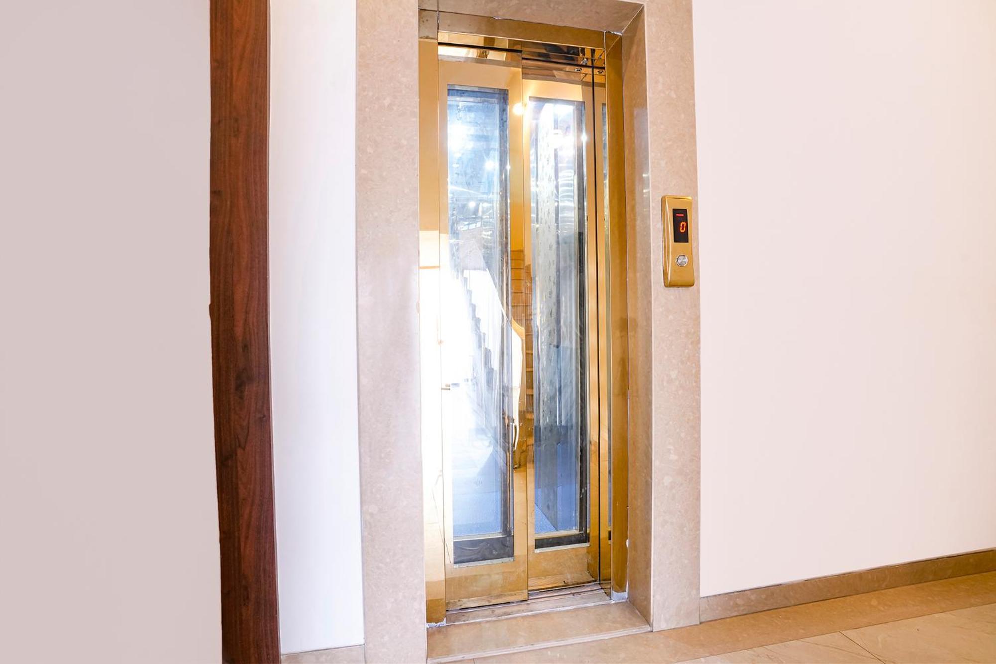 Fabhotel Sunshine Residency Hotel